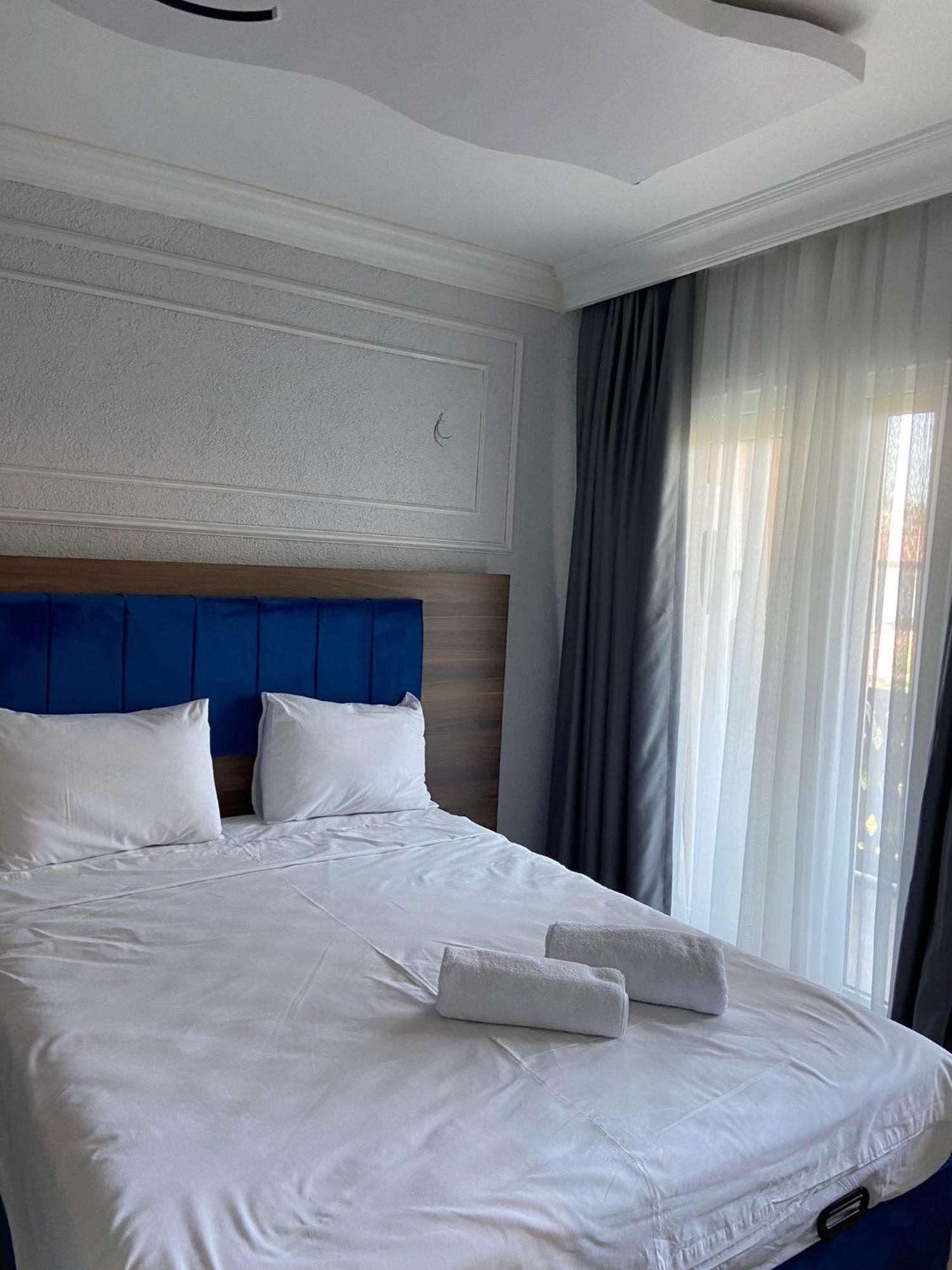 Aruna Hotel Istanboel Buitenkant foto